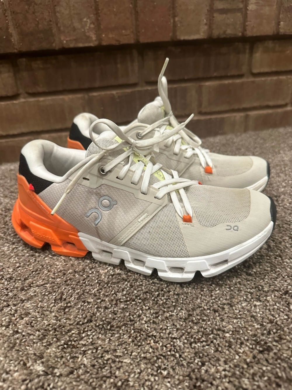 On Running Cloudflyer Sneakers Cream Orange Women's Size 8